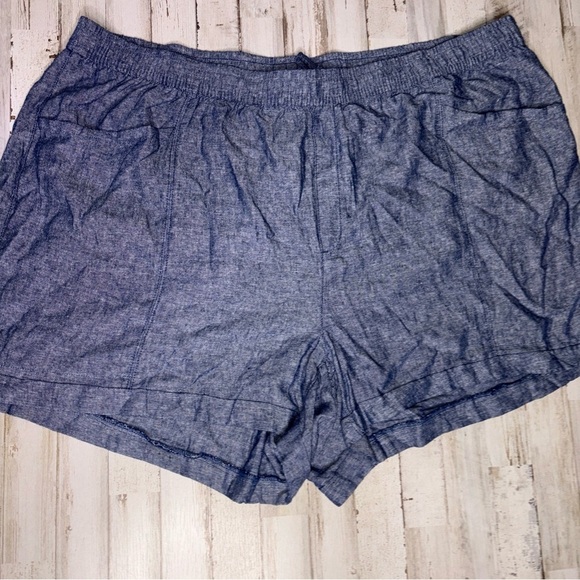 Old Navy Women's 4X Plus Size Shorts High Waisted Linen Blend Chambray Blue - Picture 4 of 16